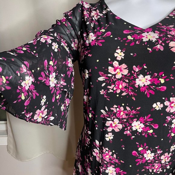 Roz & Ali Dress - Picture 1 of 3